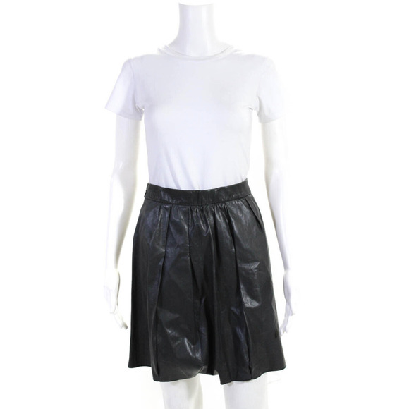 Vince TimeTimeless Chic Genuine Leather Pleated Mini Skirt XS NWOT - Picture 3 of 9